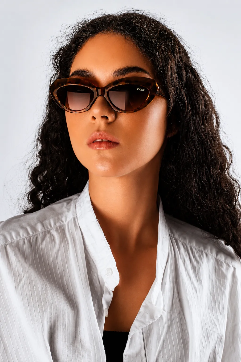 Sophia, 28 – Profile portrait